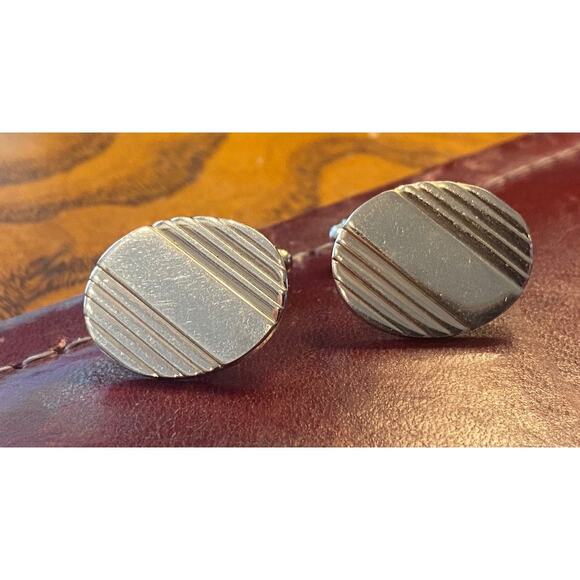 VTG Gold Tone Etched Cufflinks